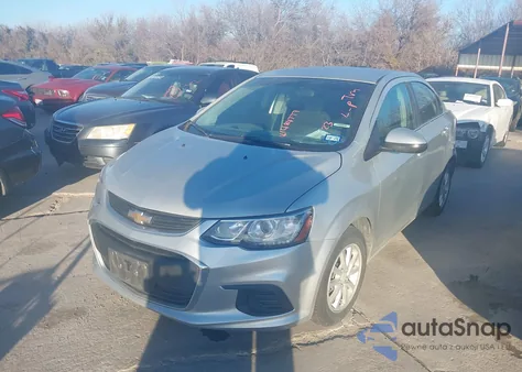 2019 Chevrolet Sonic Lt Auto z USA, uszkodzony, nr VIN 1G1JD5SB2K4144335